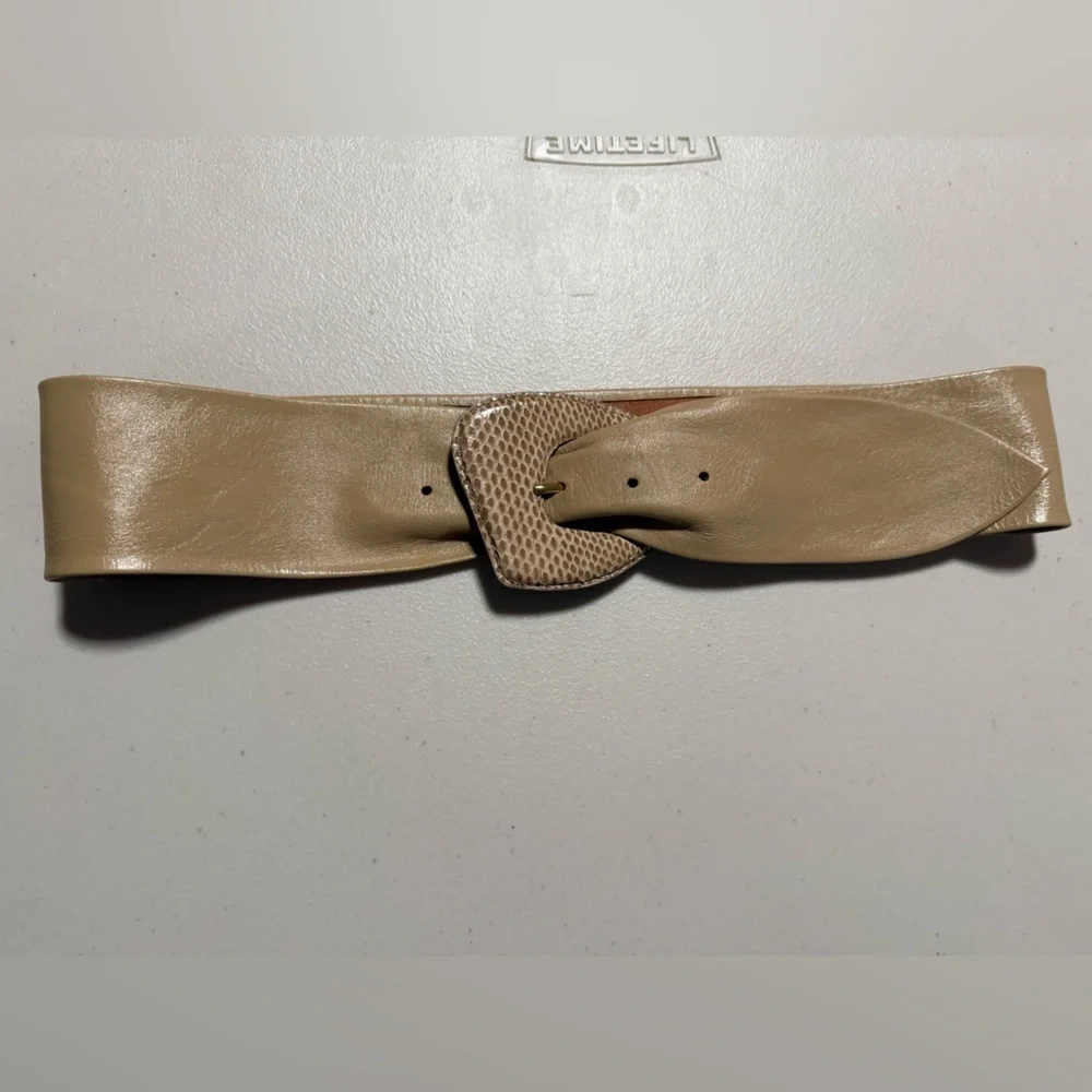 VTG 70s 80s Tan Leather Cinch Belt No Size Snakeskin Soft Retro Artsy